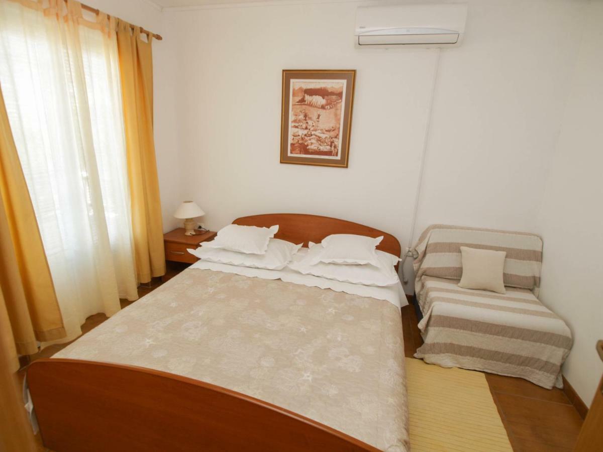 Apartments Jadranka Tučepi Εξωτερικό φωτογραφία