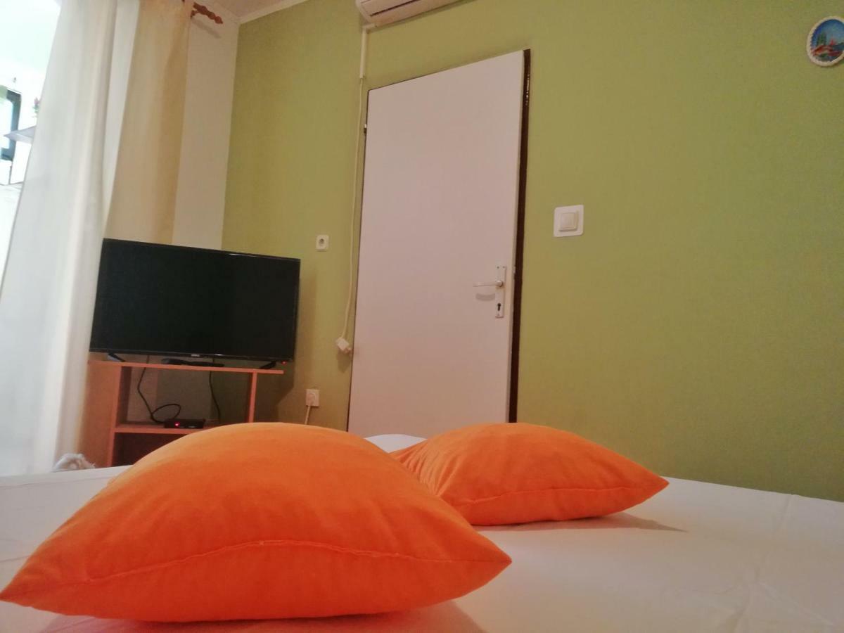 Apartments Jadranka Tučepi Εξωτερικό φωτογραφία